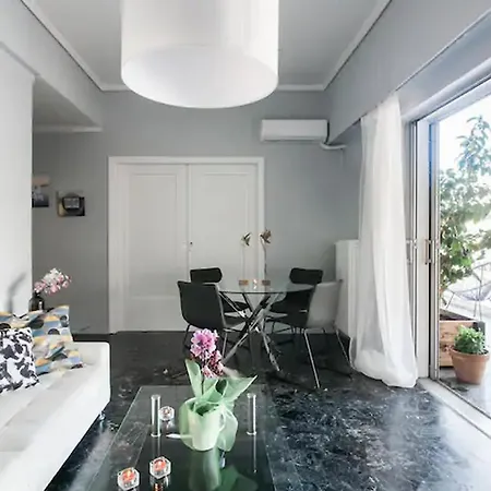 A Masterpiece In Plaka With Big Balcony And Acropolis View