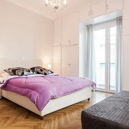 Highend 2bdr Full Apt/ Ideal Location Apartment