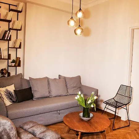 Comfy Modern Flat 2 Bedrooms 2 Bathrooms Athens