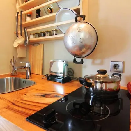 Charming Rooftop Nest With Awesome Acropolis View Downtown Apartment