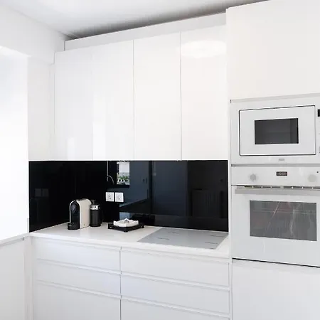 Emfasis Loft Spacious & Elegant Apartment *