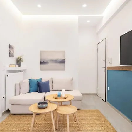 Contemporary Minimalist 2-bdrm Apt By The Homis! Apartment