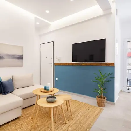 Contemporary Minimalist 2-bdrm Apt By The Homis! * Athens