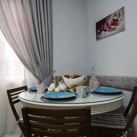 Polytimon, An Athenian Neoclassical Apartment *