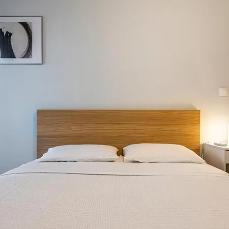Apartment Modern 5bd In The Heart Of Athens