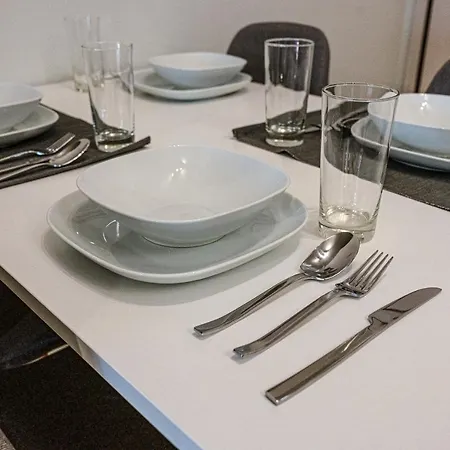 דירה Modern 5bd In The Heart Of אתונה