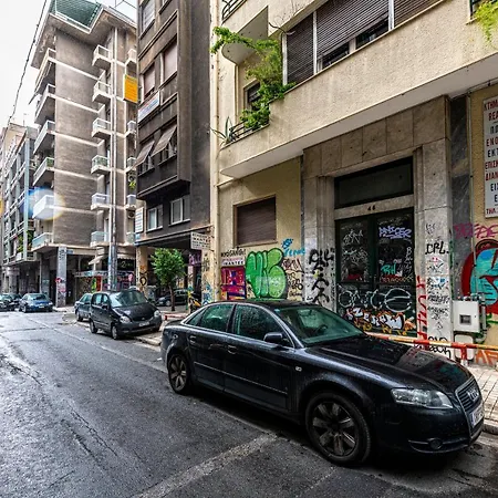 Modern 5bd In The Heart Of דירה אתונה