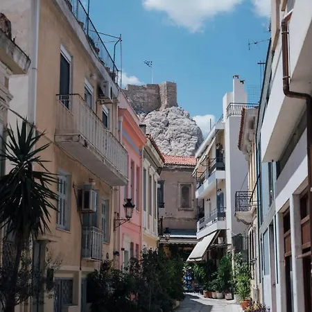 Luxury In Plaka - Acropolis Apartment
