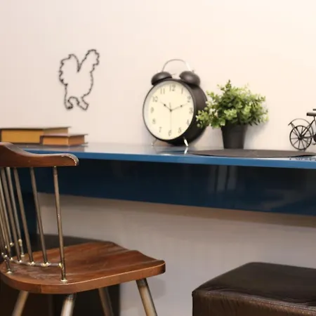 Rooster Apartment Athens