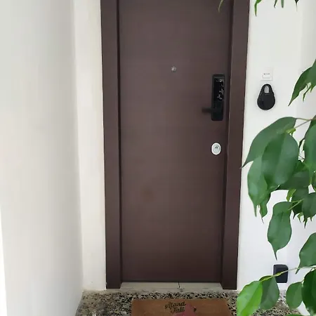 Apartment ,,the Mall Athens