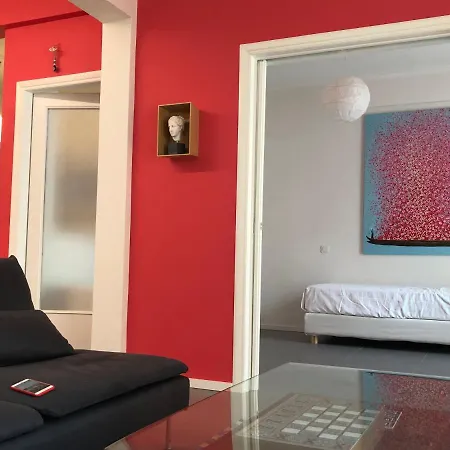 2bd New Modern - Seaside Apartment