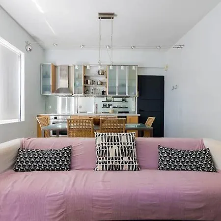1bedroom House In The Center With Great View *