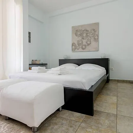 1bedroom House In The Center With Great View
