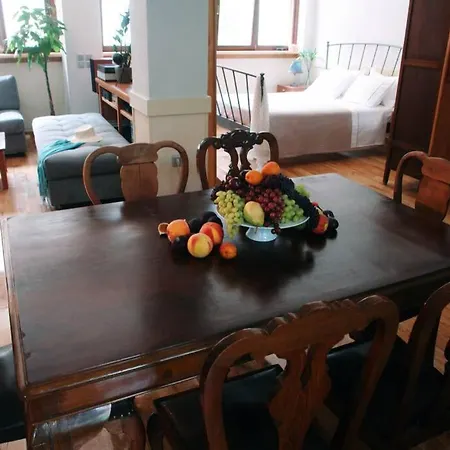 Unique - Spacious With Rooftop / Thissio Apartment *