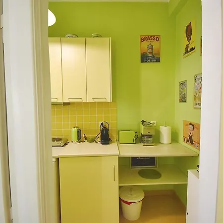Check Point - Plaka Apartment