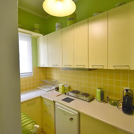 Check Point - Plaka Apartment Athens