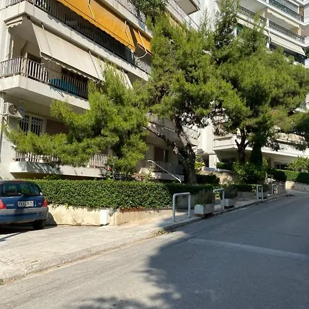 Seaside Comfy Apartment/ Palaio Faliro Athens