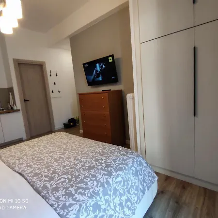 In Kallithea Next To Kiprou Square Apartment