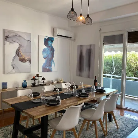 Apartment Galaxy Spacious & Renovated Athens