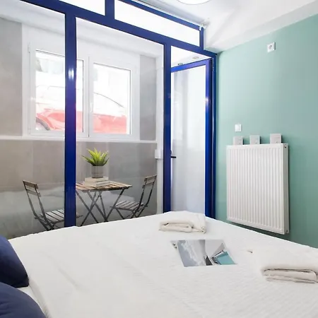 Lomvardou-stylish Flat Next To Ampelokipi Metro St Apartment Athens