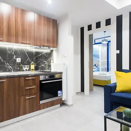 Lomvardou-stylish Flat Next To Ampelokipi Metro St Apartment *