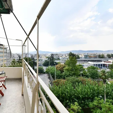 Themis 10 Apartment *