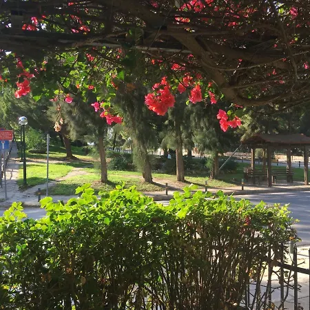 A1 Elegant Vouliagmeni In A Unique Spot Apartament *