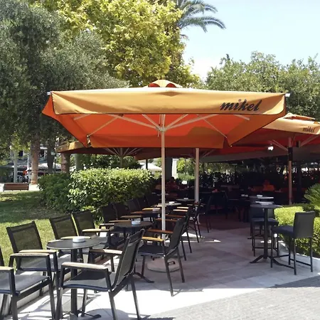 In Kallithea Next To Kiprou Square Apartment Athens