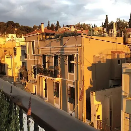 Unique - Spacious With Rooftop / Thissio