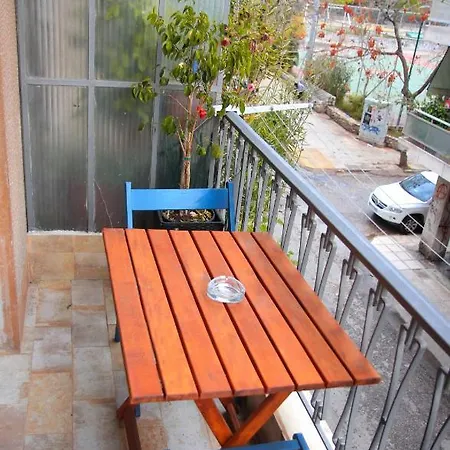 Comfortable Modern Entire House Near The Center Of Athens-blue Serenity Apartment Athens