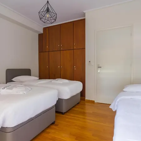Two Bedroom In Chalandri With Balcony Athens