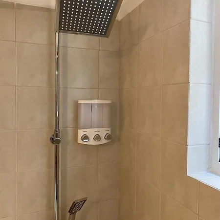 Elegant Glyfada Apartment-private Garden-near Metro Apartment *