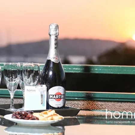 Apartment 95m² Homm Spectacular Flisvos Marina Sea View Flat