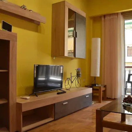 Colourful In Athenscity 1min From Subway * Athens