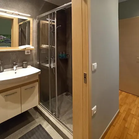 Apartment Sweet By Yha *