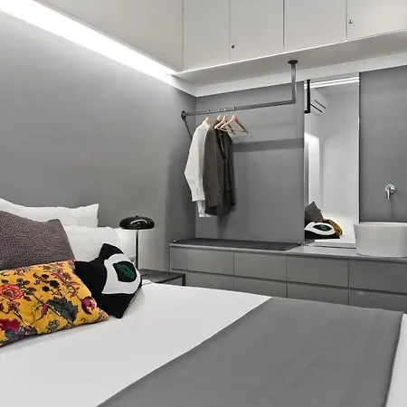 Bag- Boutique Grey - Hilton Area Apartment Athens