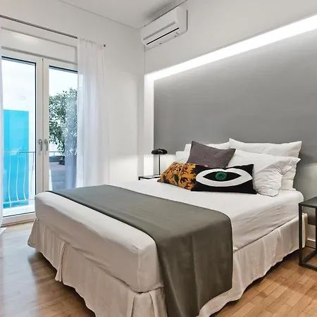 Bag- Boutique Grey - Hilton Area Apartment *