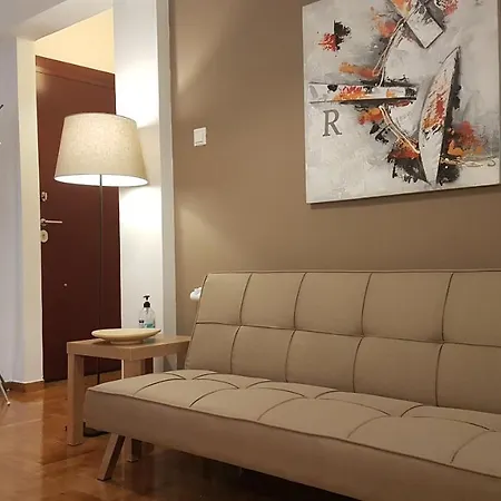 Apartment Petrol Apartment- Center, 4 Bd, 1 Bath Athens