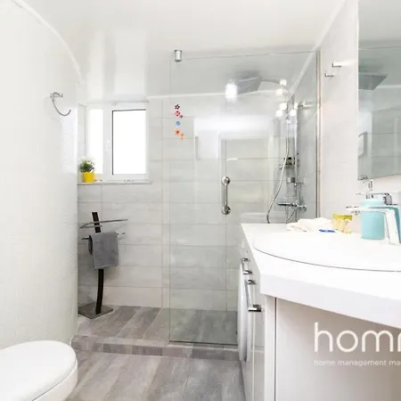 95m² Homm Spectacular Flisvos Marina Sea View Flat