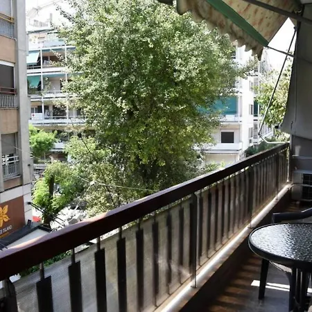 Apartment Colourful In Athenscity 1min From Subway *
