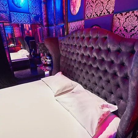 Lida (adults Only) 아테네