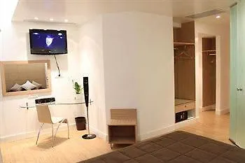 Chic 3* Αθήνα