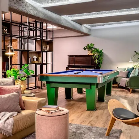 47 Luxury Apartmán Atény