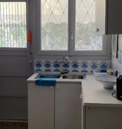 Vintage 70s Flat Apartment *