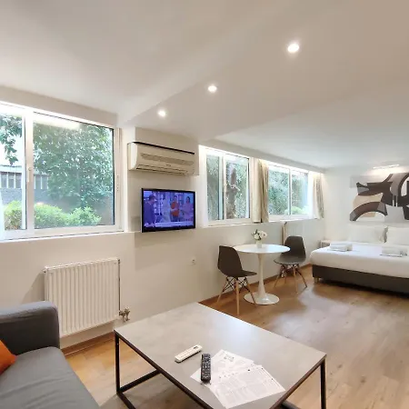 Vivo Apartment Athens