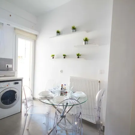 Apartment Marina's Luxury Close To Acropolis Athens
