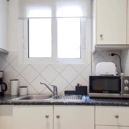 Apartment Cozy Plaka *