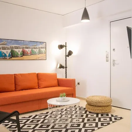 Cozy In - Sleeps 5 *