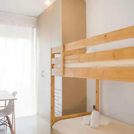 Cozy In - Sleeps 5