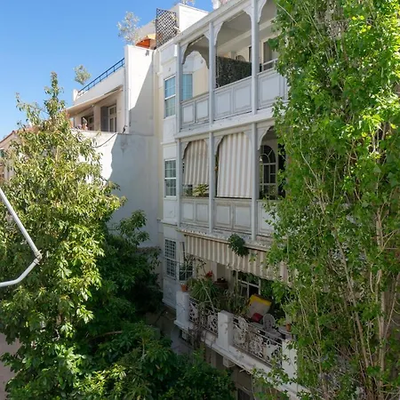 Apartment Plaka